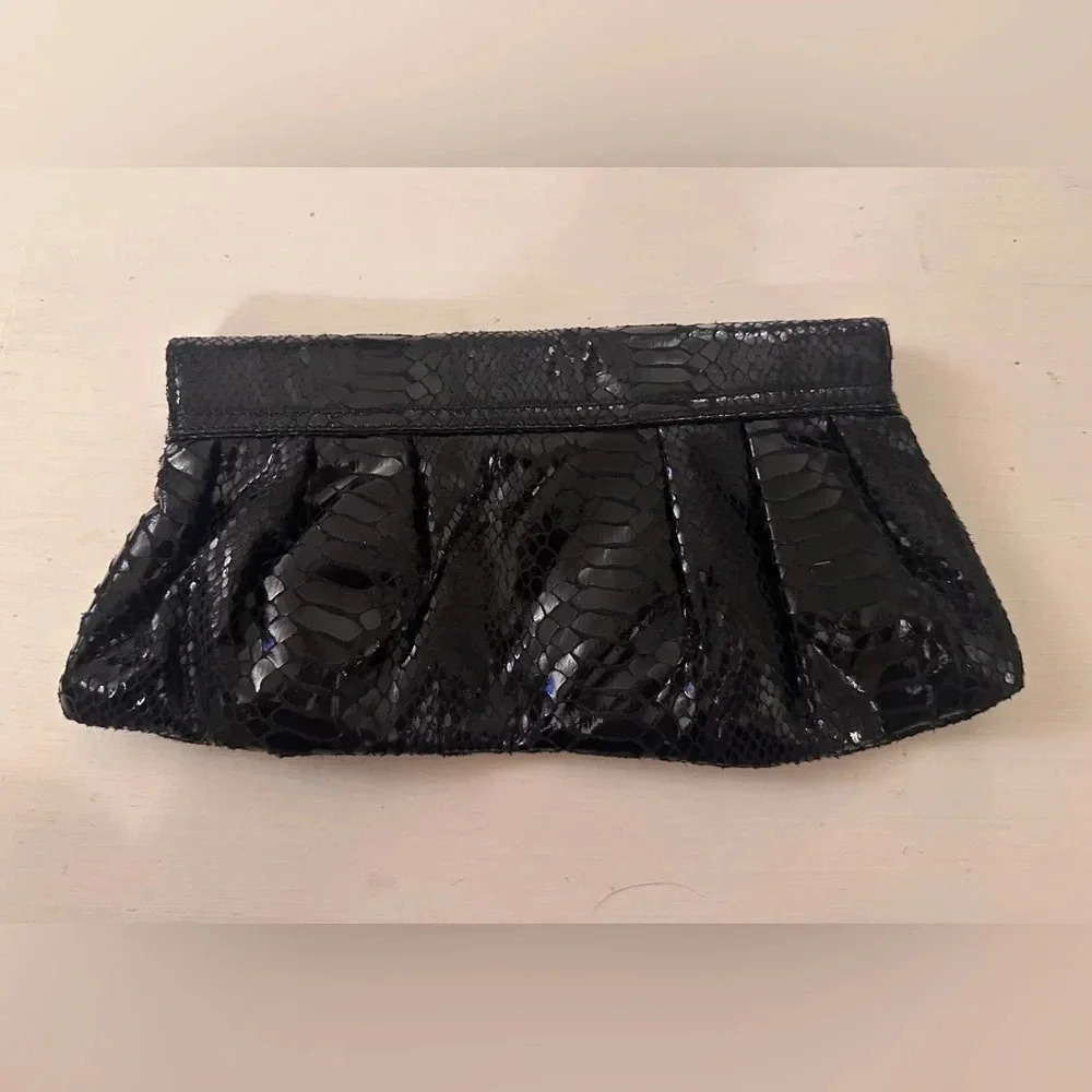 Never used black leather snakeskin clutch - Picture 2 of 6